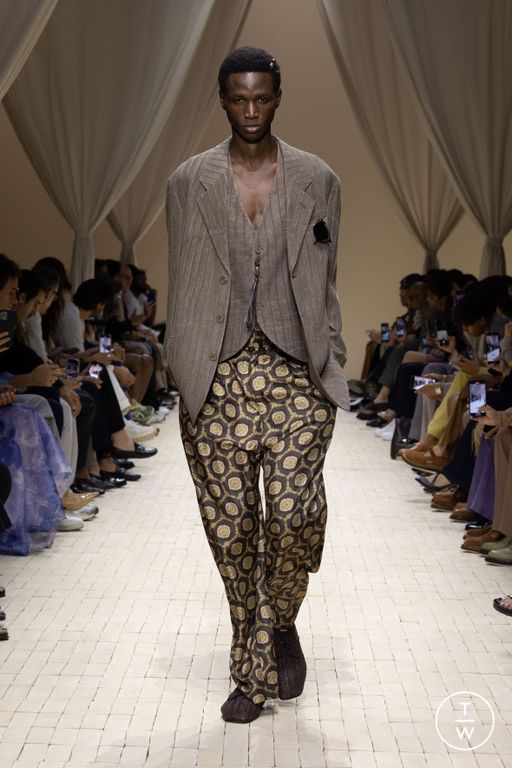 SS 26 Emporio Armani Look 22