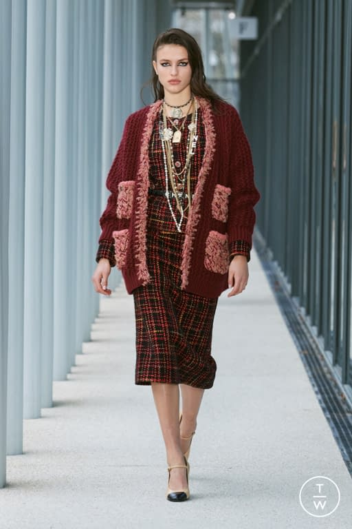 PF22 Chanel Look 23