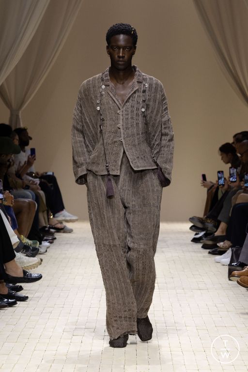 SS 26 Emporio Armani Look 27