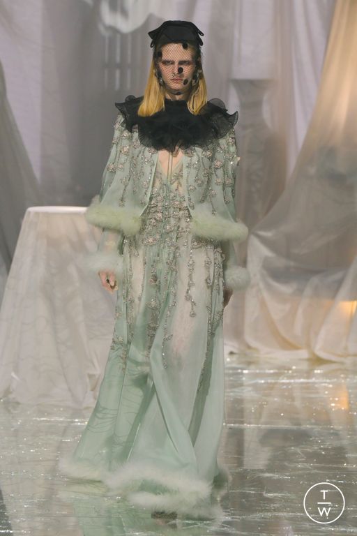 Spring-Summer 2025 Valentino Look 28