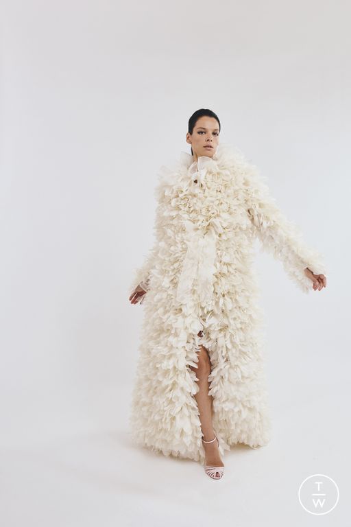 FW25 Giambattista Valli Look 2