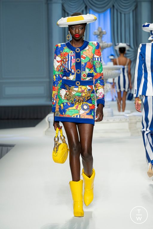 SS23 Moschino Look 30