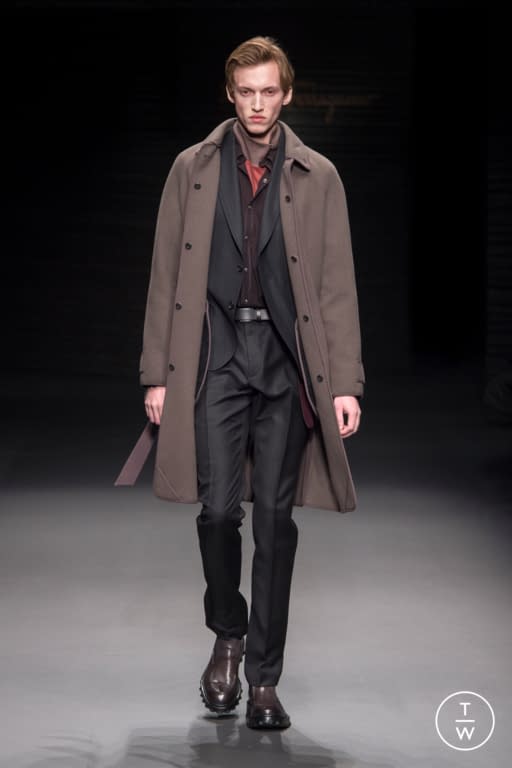 F/W 17 Ferragamo Look 30