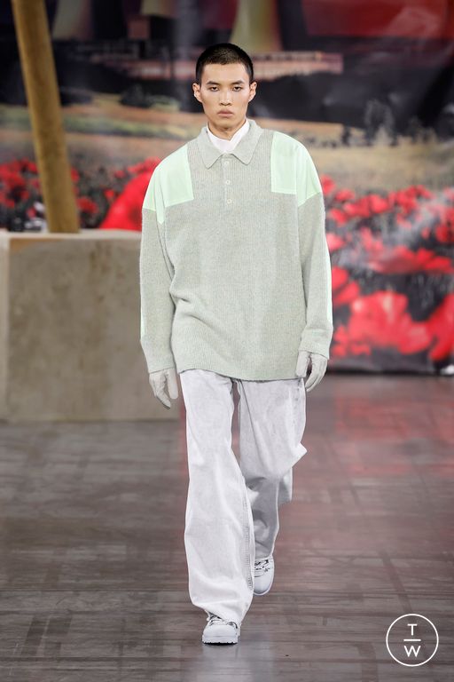 FW25 032c Look 17