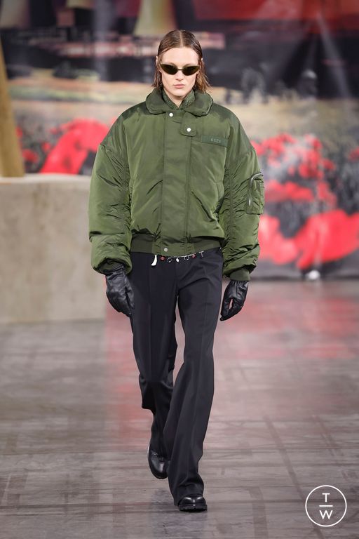 FW25 032c Look 34