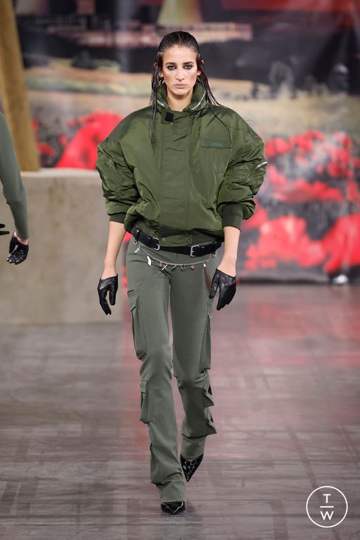 FW25 032c Look 36