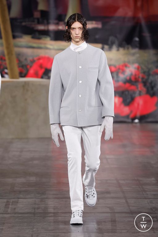 FW25 032c Look 48