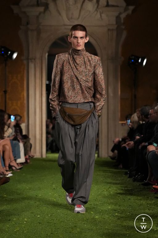 FW26 Valentino Look 32