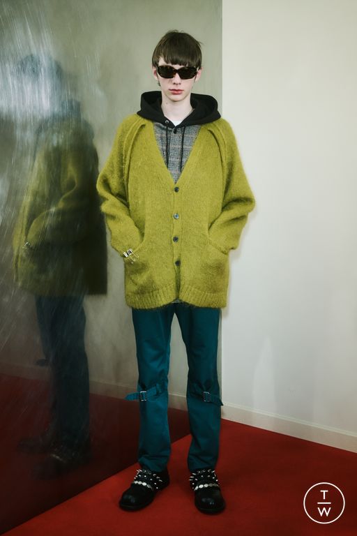 Pre-Fall 2025 Undercover Look 42
