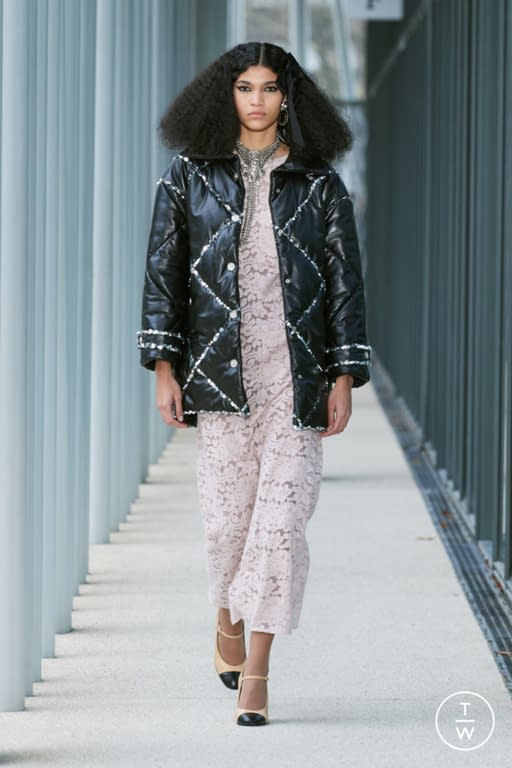 PF22 Chanel Look 39