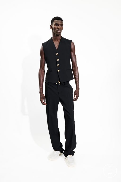 SS 26 Marine Serre Look 4
