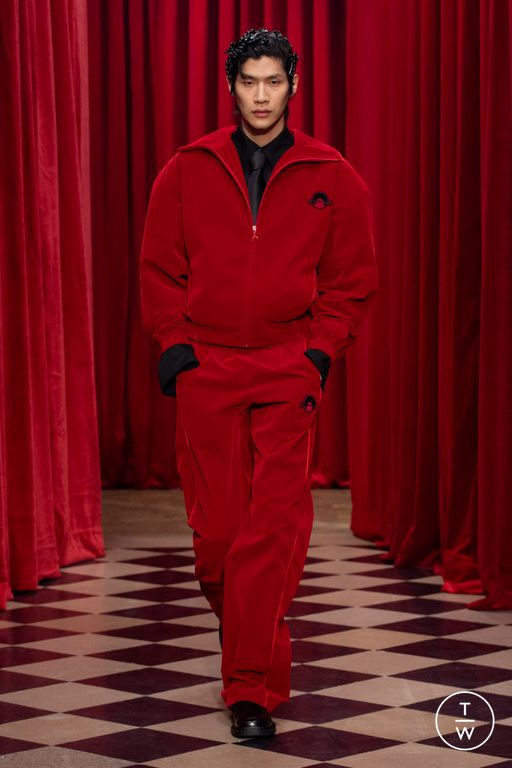 FW25 Marine Serre Look 40