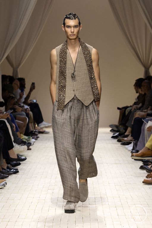 SS 26 Emporio Armani Look 42