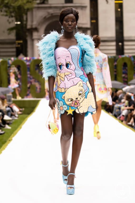 SS22 Moschino Look 43