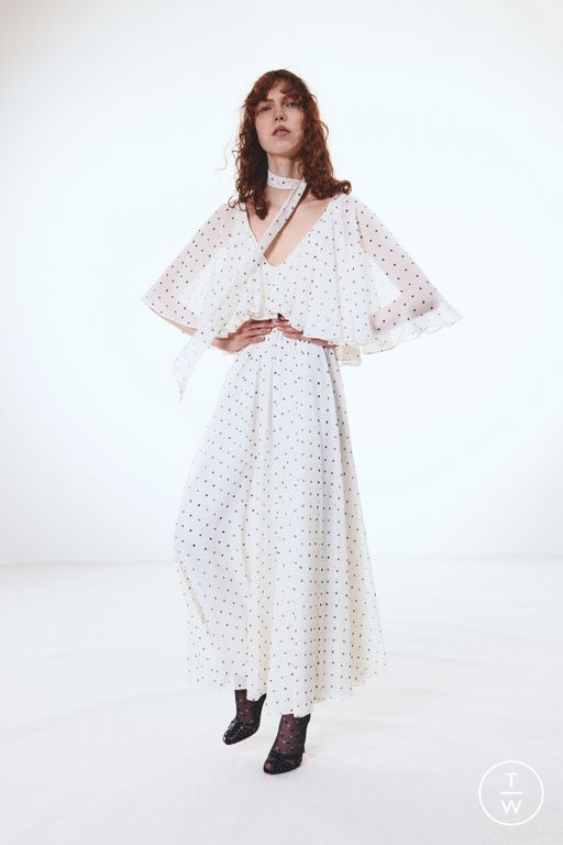 Pre-Fall 2025 Giambattista Valli Look 6