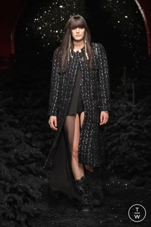 FW21 Chanel Look 7