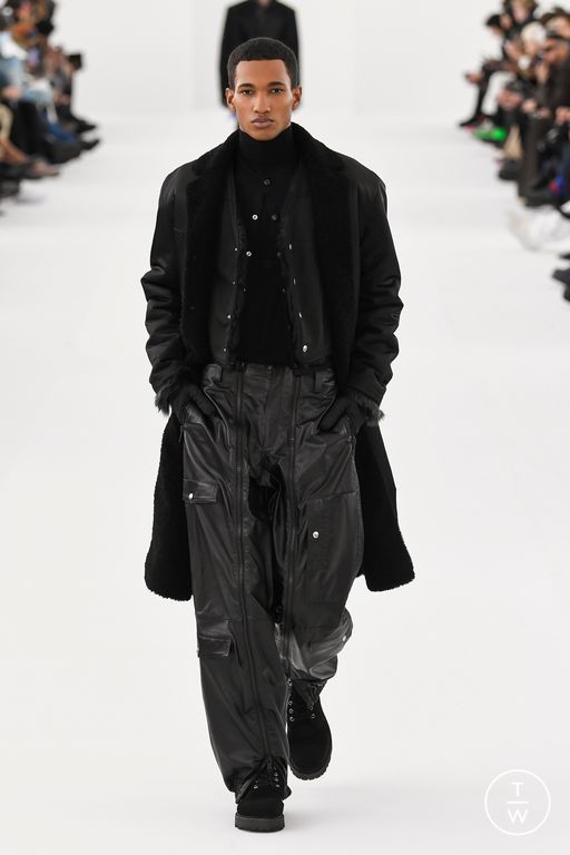 FW23 Givenchy Look 45