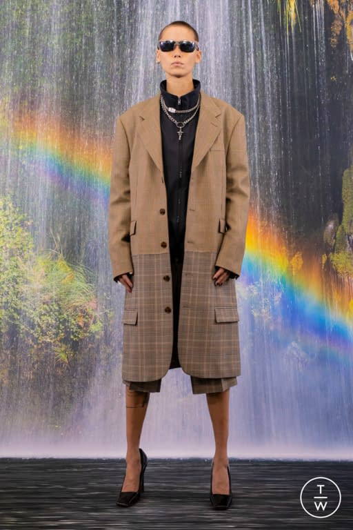 FW21 VETEMENTS Look 91