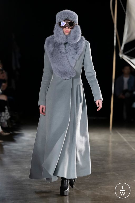 Fall/Winter 2023 MITHRIDATE Look 10