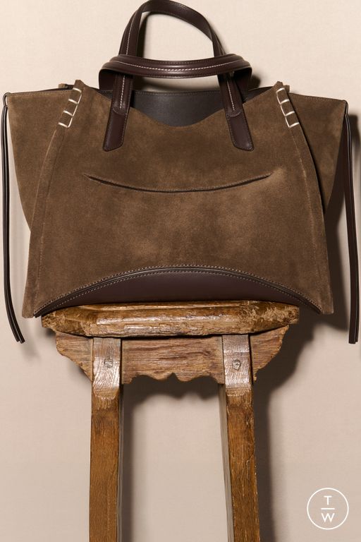 RS26 JW Anderson Look 10