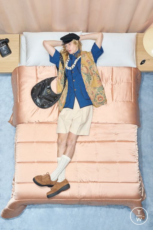 RS 26 Valentino Look 32