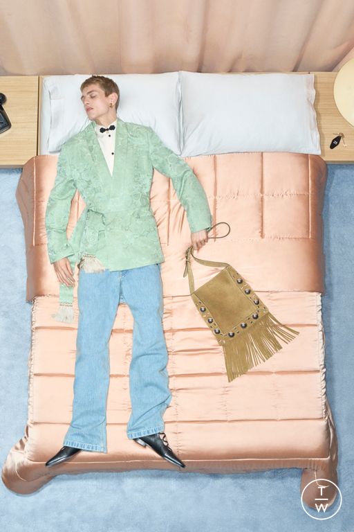 RS 26 Valentino Look 35