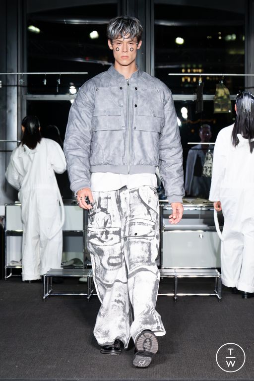 SS25 TOMBOGO Look 13