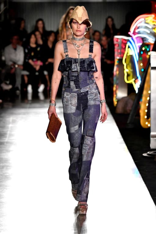 RS18 Moschino Look 13