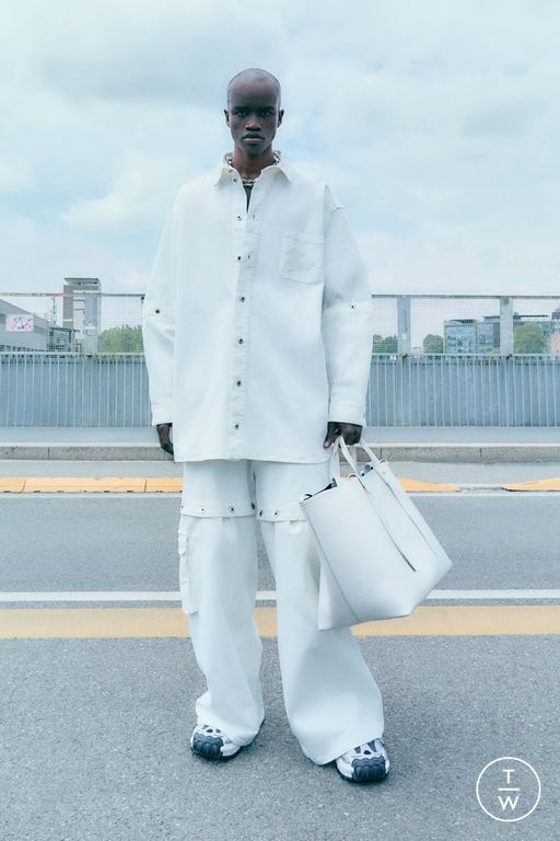 RS24 Off-White Look 14