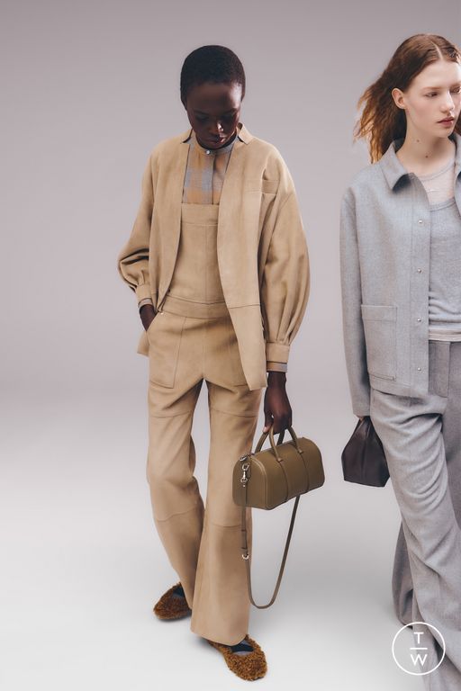 FW25 Longchamp Look 26