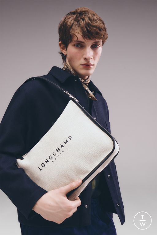 FW25 Longchamp Look 53