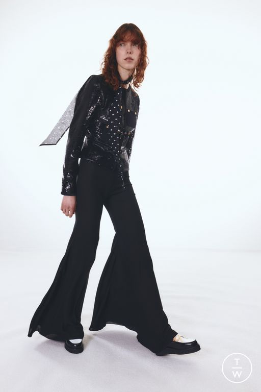 Pre-Fall 2025 Giambattista Valli Look 14