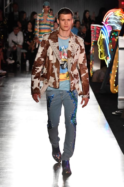 RS18 Moschino Look 15