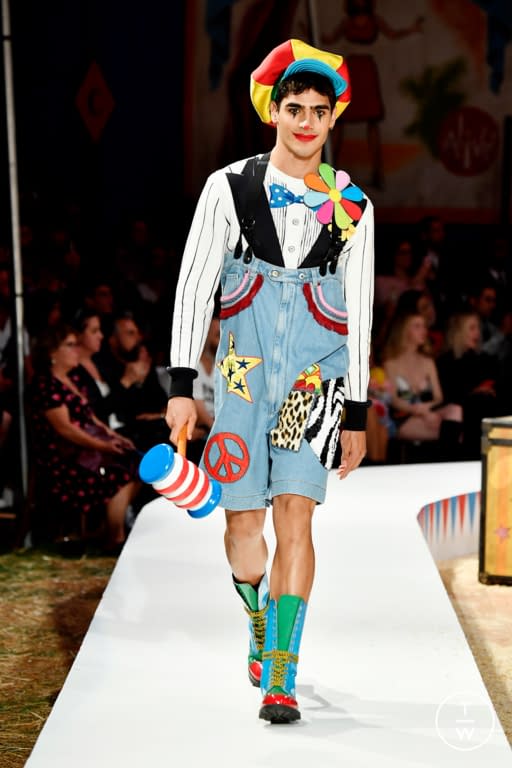 SS19 Moschino Look 15