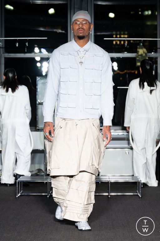 SS25 TOMBOGO Look 15