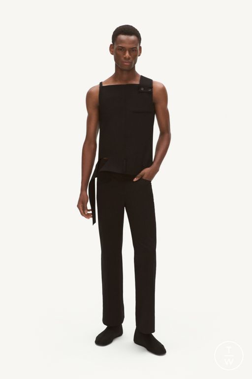 Resort 2025 Courrèges Look 16