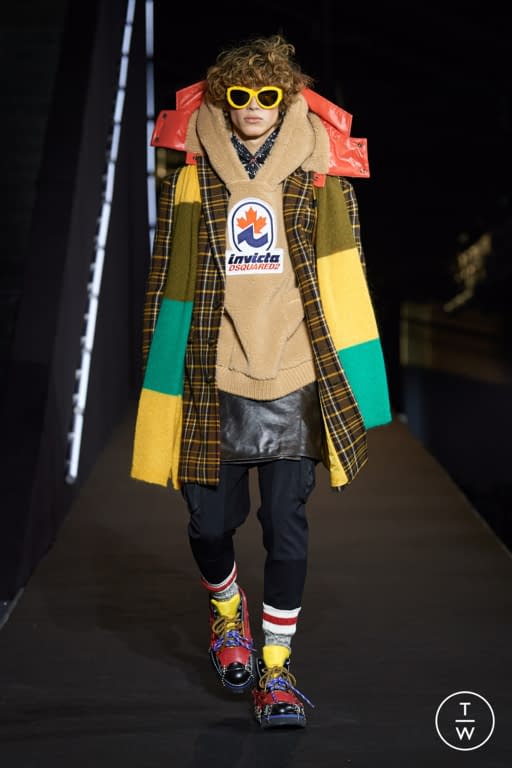 FW22 Dsquared2 Look 17