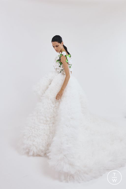 FW25 Giambattista Valli Look 18
