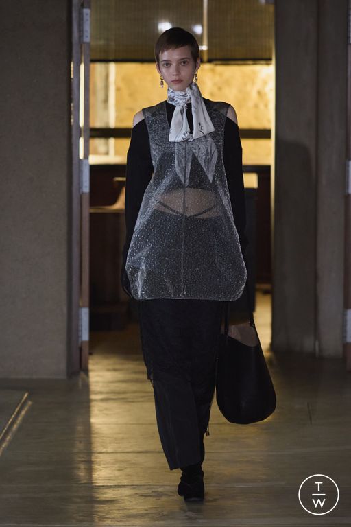 FW26 Mame Kurogouchi Look 18