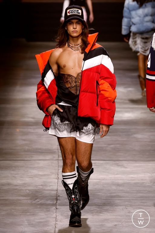Fall/Winter 2023 Dsquared2 Look 43