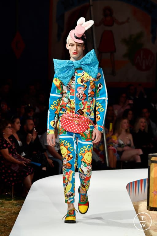 SS19 Moschino Look 20