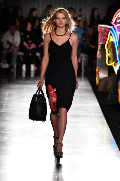 RS18 Moschino Look 22