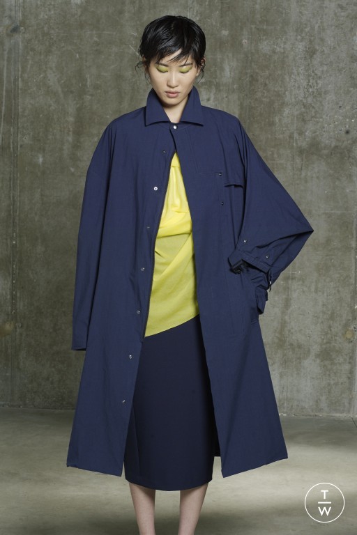 RS20 Chalayan Look 23