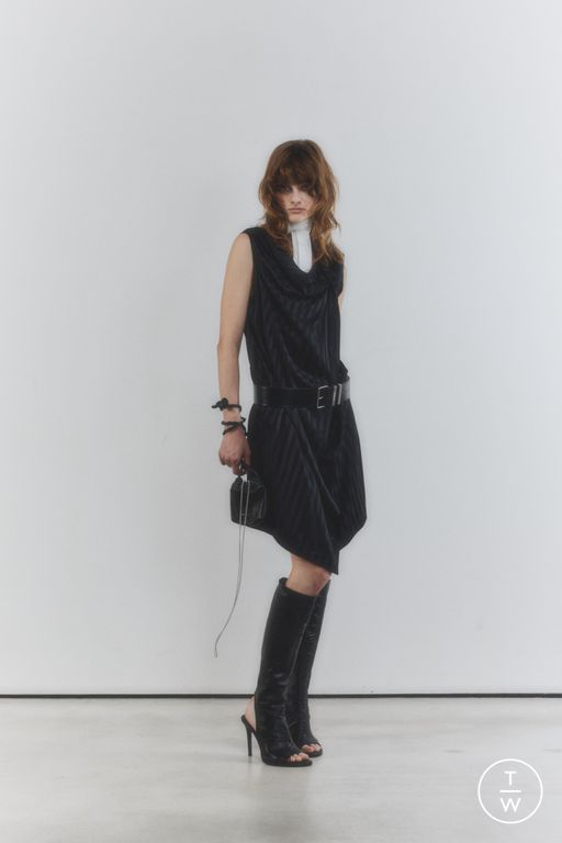 RS 26 Ann Demeulemeester Look 24