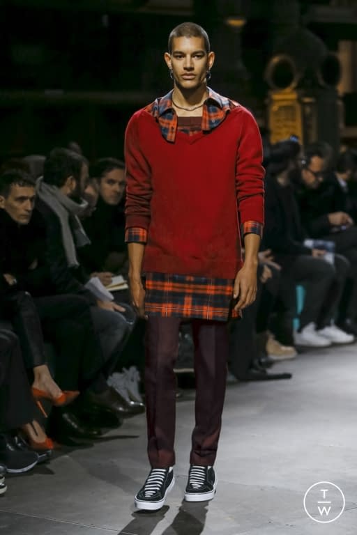 F/W 17 Givenchy Look 25