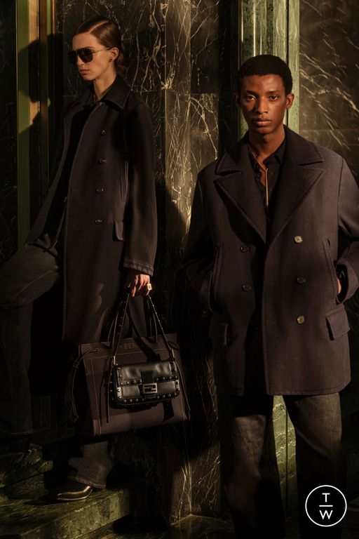 RS27 Fendi Look 17