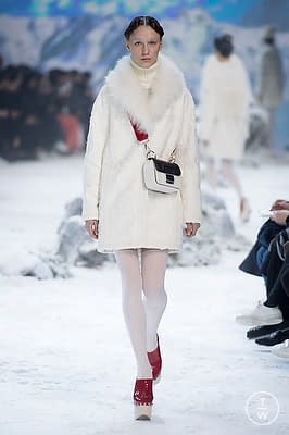 F/W 16 Moncler Gamme Rouge Look 26