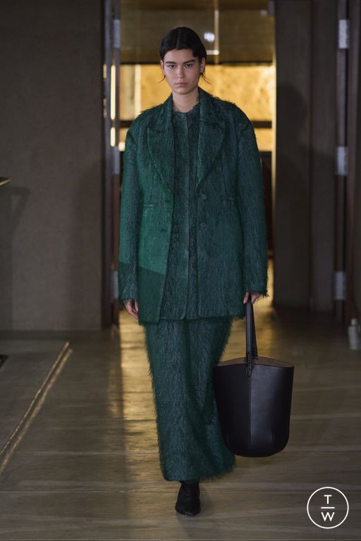 FW26 Mame Kurogouchi Look 26