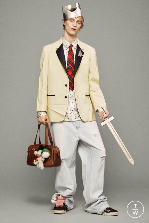 RS 26 Coach Look 10