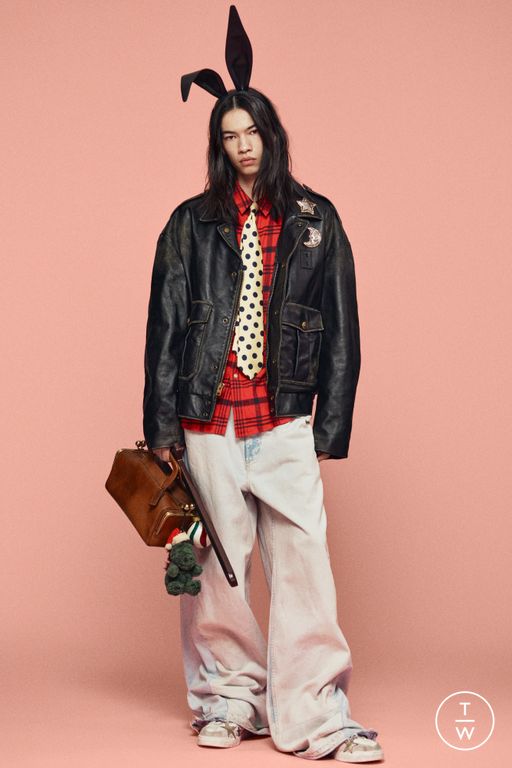 RS 26 Coach Look 13